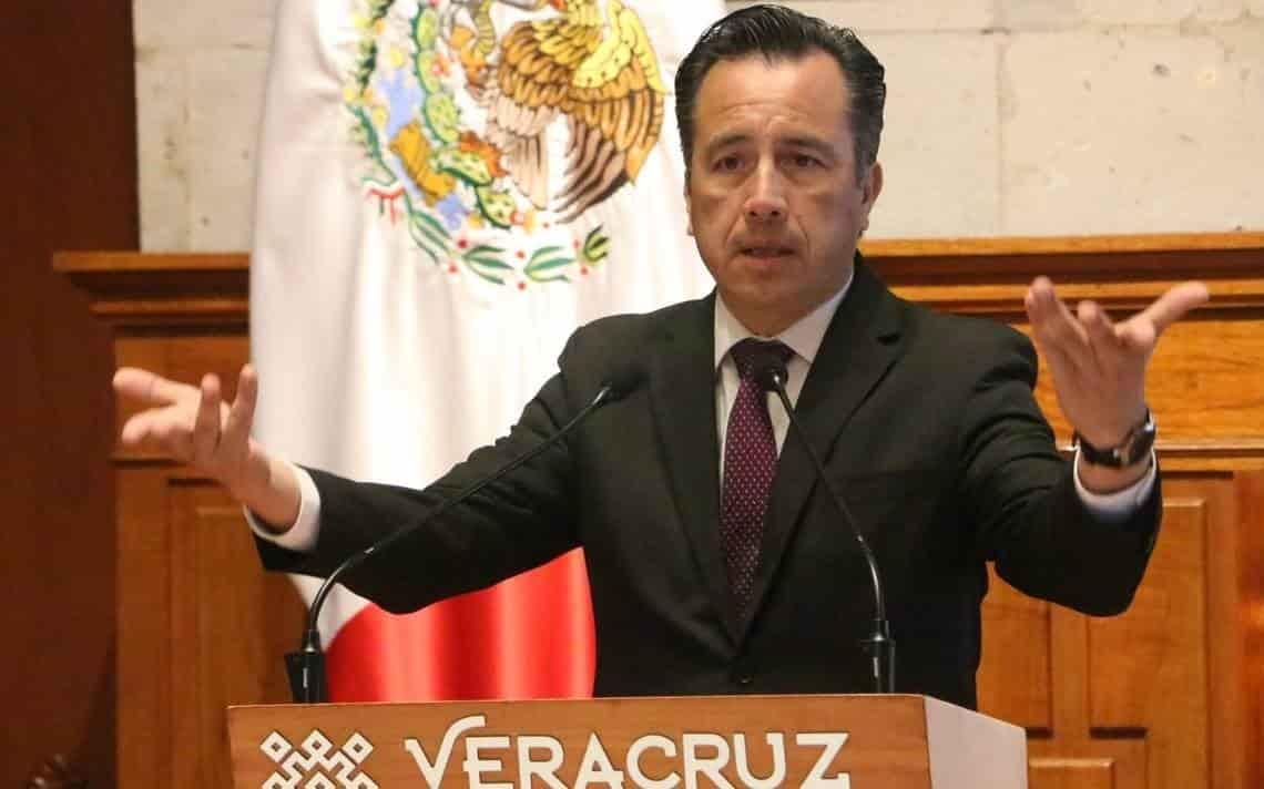 En Veracruz, Cuitláhuac envalentonado reta al senado