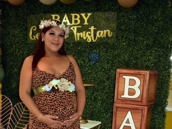 Yanine Reyes Utrera de Espinoza protagoniza baby shower