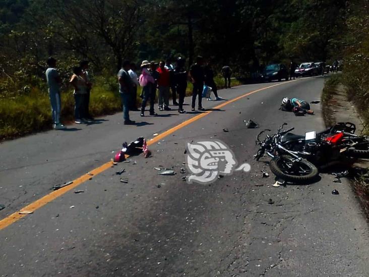 Motociclista Sufre Fractura Tras Accidente En Carretera