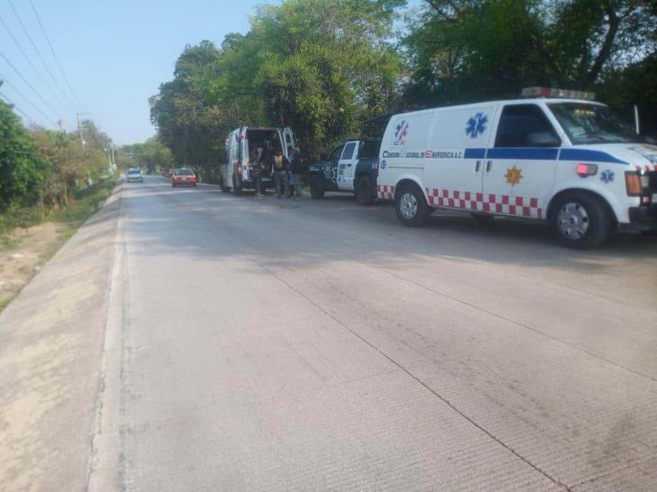 Taxista abandona a mujer en labor de parto en carretera Las Trancas – Coatepec