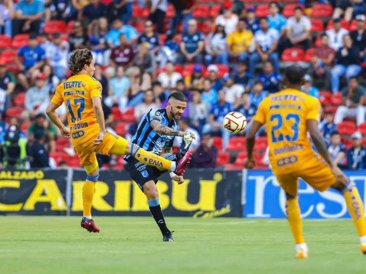 Sale Tigres con un punto del estadio La Corregidora