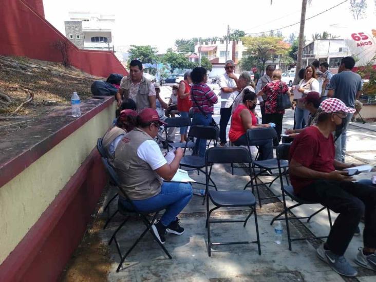 Entregan tarjetas del Bienestar en auditorio Tamsa en Boca del Río