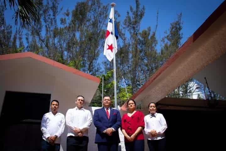 Por primera vez Panamá iza su bandera en territorio veracruzano