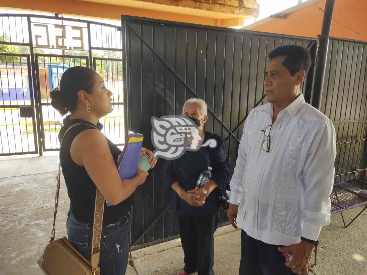 Estancado, conflicto en secundaria de Villa Cuichapa