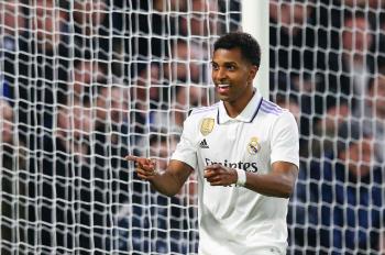 Mete Rodrygo al Real Madrid a Semifinales