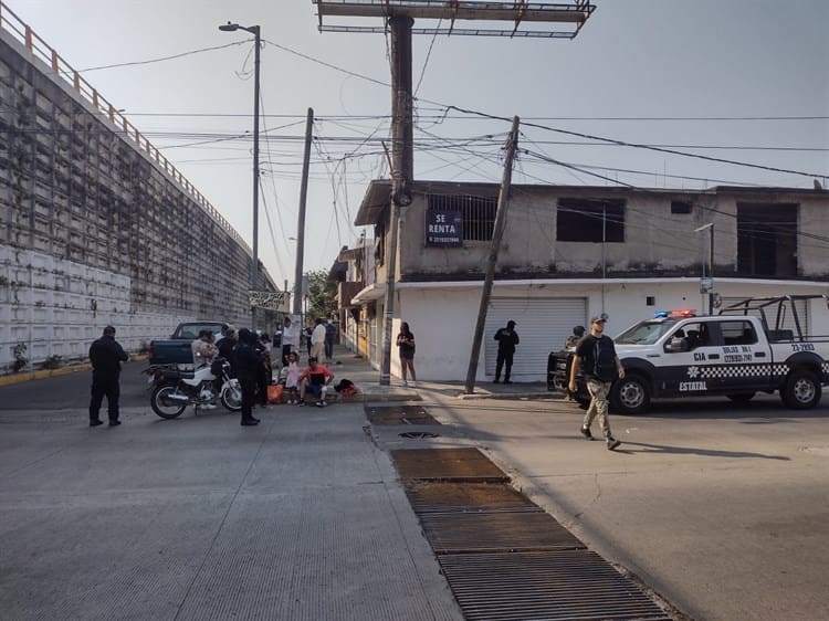 Golpea a motociclistas en Veracruz; viajaban con una menor