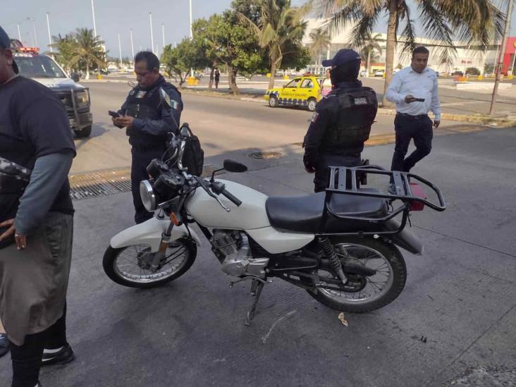 Golpea a motociclistas en Veracruz; viajaban con una menor