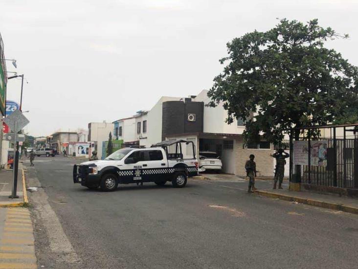 Fuerte operativo de seguridad alarma a vecinos de Geo Los Pinos, en Veracruz (+Video)