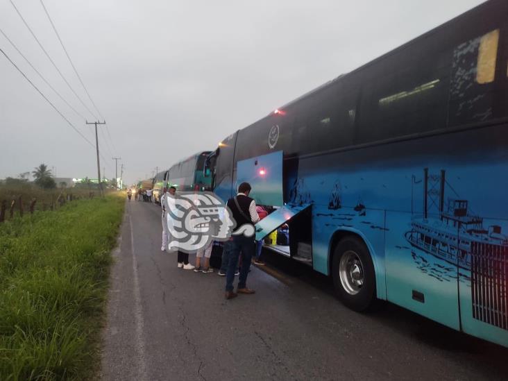 Bloquean acceso a Tecolutla para exigir justicia tras asesinato de Estefany