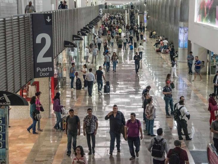 Varados, veracruzanos en Aeropuerto de la CDMX