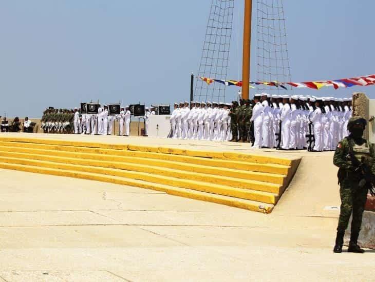 En Coatzacoalcos, conmemoran gesta heroica del puerto de Veracruz