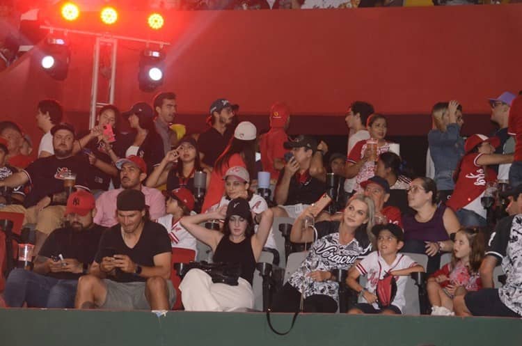 ¡Una fiesta! Inicia temporada de El Águila en el Beto Ávila