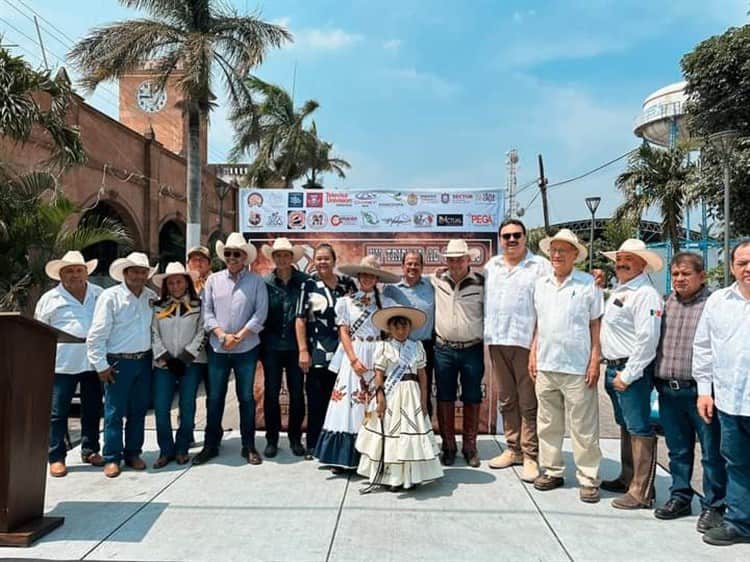 Magna cabalgata por los 504 años de la llegada del caballo a México