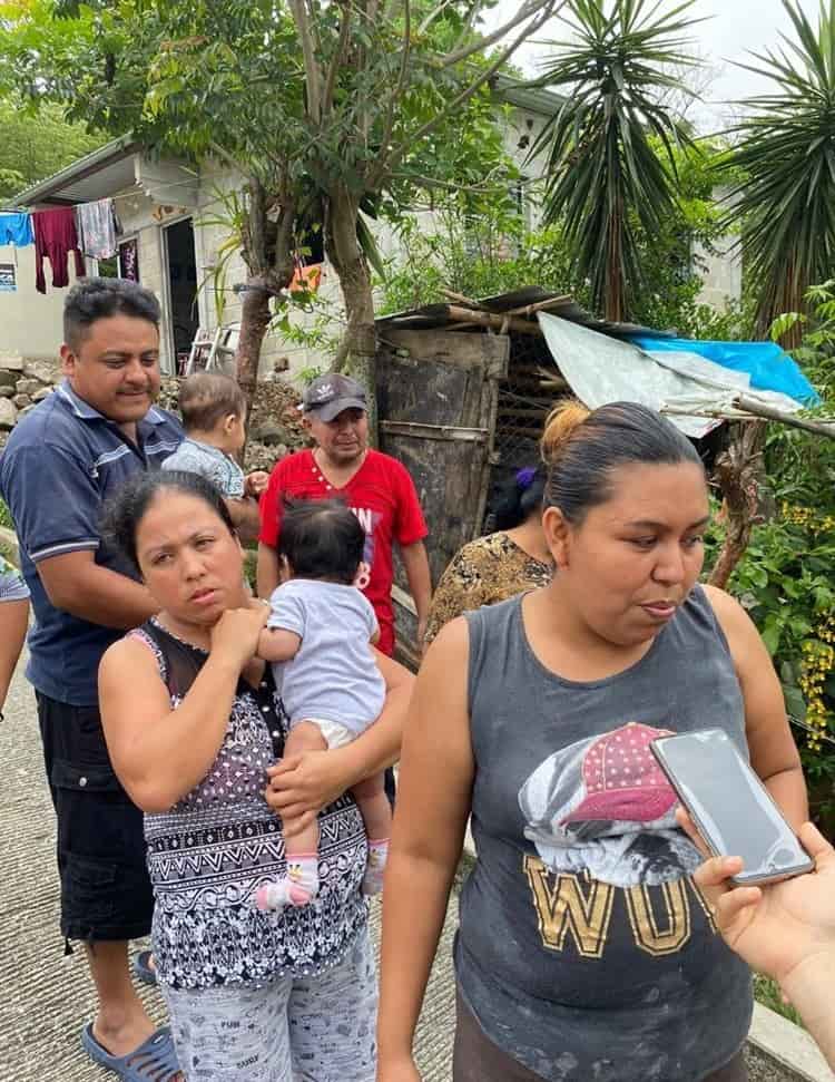 Viviendas en Misantla, en riesgo de derrumbarse; familias piden apoyo del Gobierno