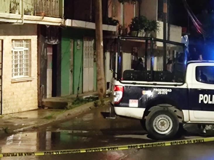 Condena Brujas del Mar feminicidio de enfermera en Xalapa