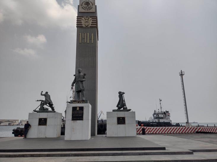 La historia del monumento a los héroes de la gesta heroica de Veracruz