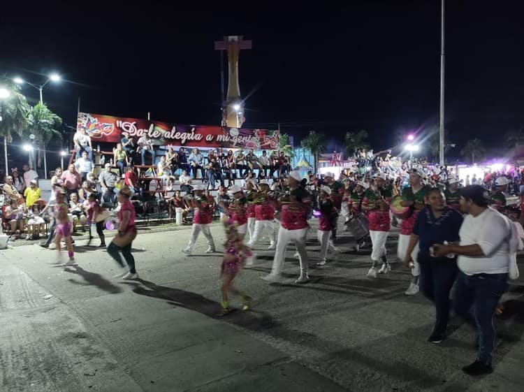 Fiesta de Mi Pueblo en Moloacán dejó saldo blanco