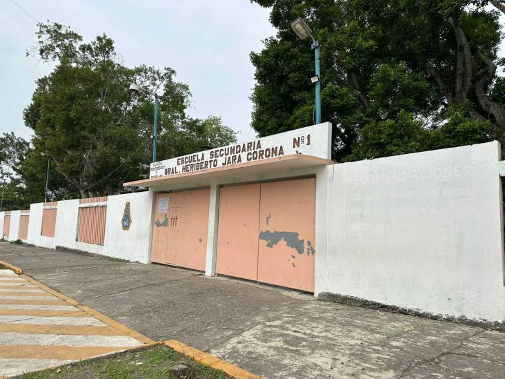 Supuestas amenazas generan temor en secundaria de Poza Rica