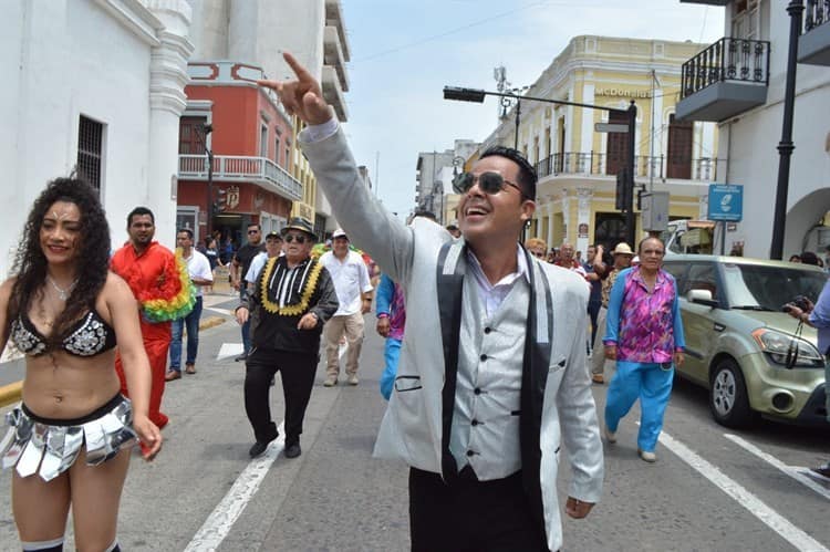Julio César El Cremax también quiere ser rey del Carnaval de Veracruz