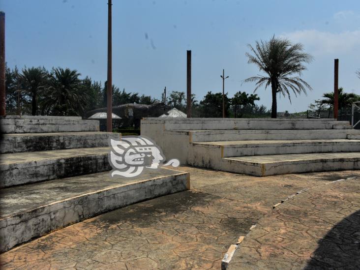 En extinción, Parque Jurásico de Coatzacoalcos