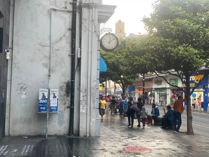 Retiran en Xalapa casetas telefónicas que funcionaban con tarjetas, ya son inoperantes