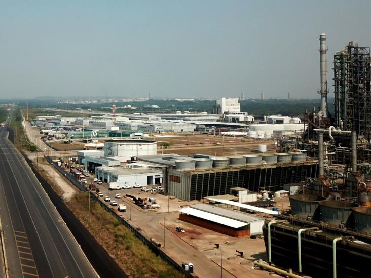 ¡De fiesta! PEMEX celebra 42 años de operaciones del Complejo Petroquímico Cangrejera