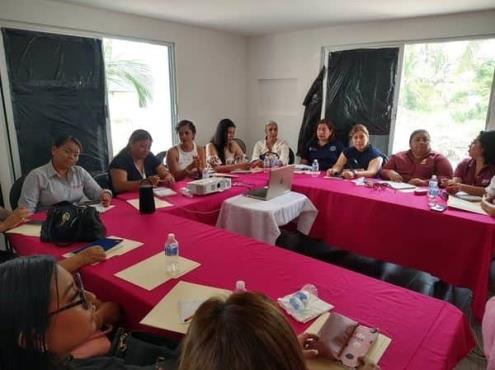 Trabaja Gobierno de Coatza por la protección de las mujeres realizando una reunión unilateral entre IMM y el IVM