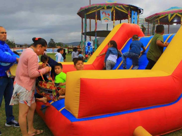 Ayuntamientos de la región centro celebran el Día del Niño