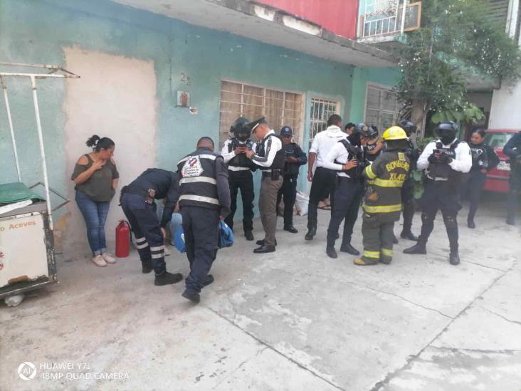 Se incendia boiler en privada de Pípila, en Xalapa