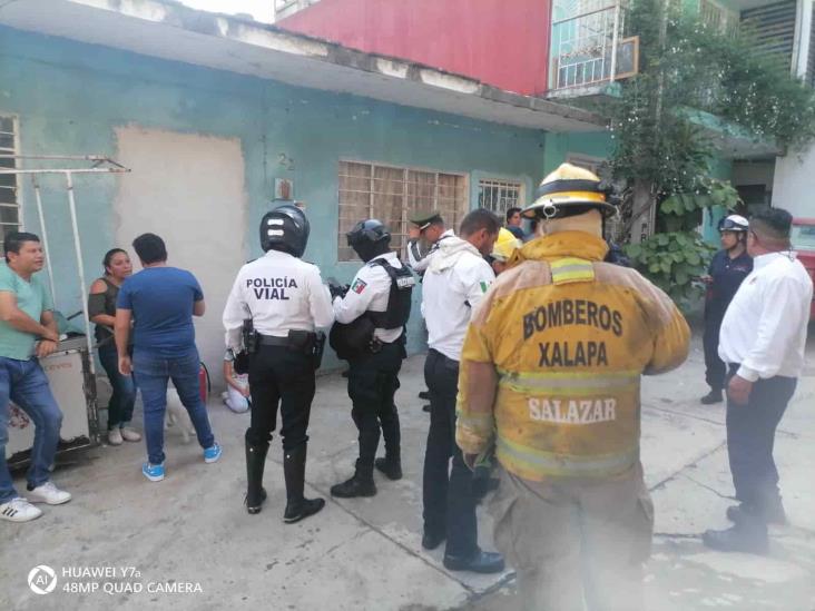 Se incendia boiler en privada de Pípila, en Xalapa