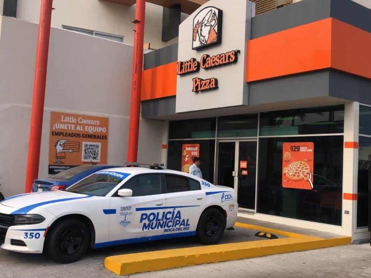Muere hombre al interior de una pizzería en Boca del Río(+Video)