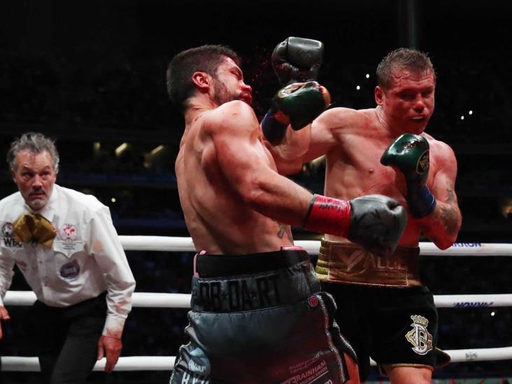 ¡Vaya pelea! Canelo vence por decisión a Ryder en Guadalajara