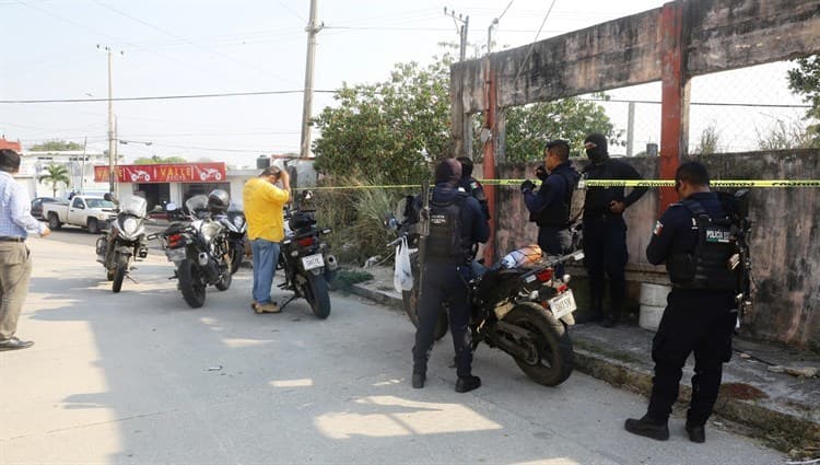 Localizan persona sin vida en la colonia 20 de Noviembre en Coatzacoalcos