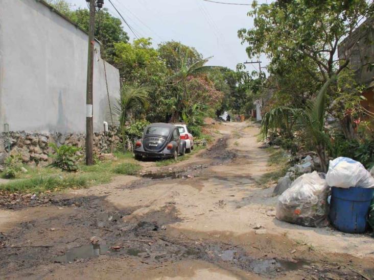 Olvidan colonias populares en Veracruz; benefician centro y zona turísticas