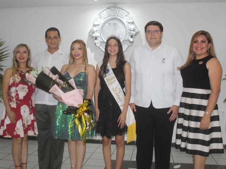 Aclaman a Itzayana Castro García como soberana del Club de Leones de Veracruz