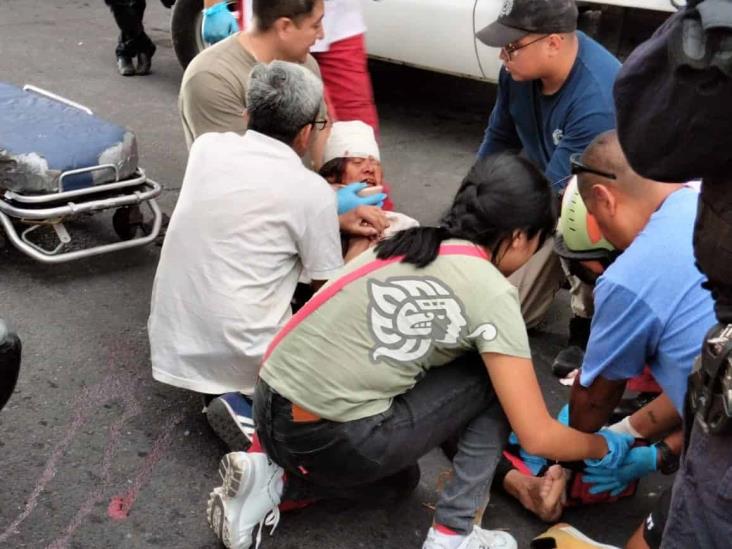 Abuelita es atropellada al intentar cruzar el bulevar Juárez, de Nogales