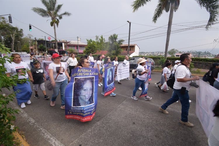 Dolor y  amor por sus hijos une a madres  de desaparecidos en Xalapa
