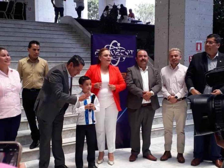 Thiago, diputado infantil por Coatzacoalcos; presentó su propuesta ‘Sangre para todos’