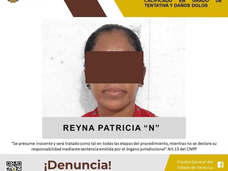 Dan prisión preventiva a Reyna N por homicidio y daños en Minatitlán