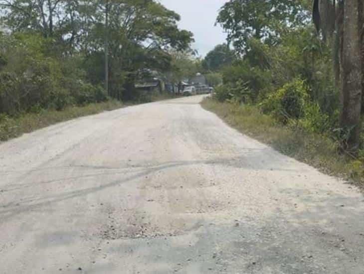 Habitantes de zona rural molestos por caminos en pésimas condiciones
