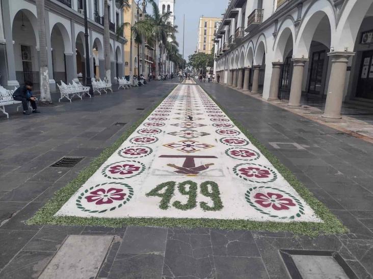 Exhiben tapetes monumentales de aserrín en Veracruz (+Video)