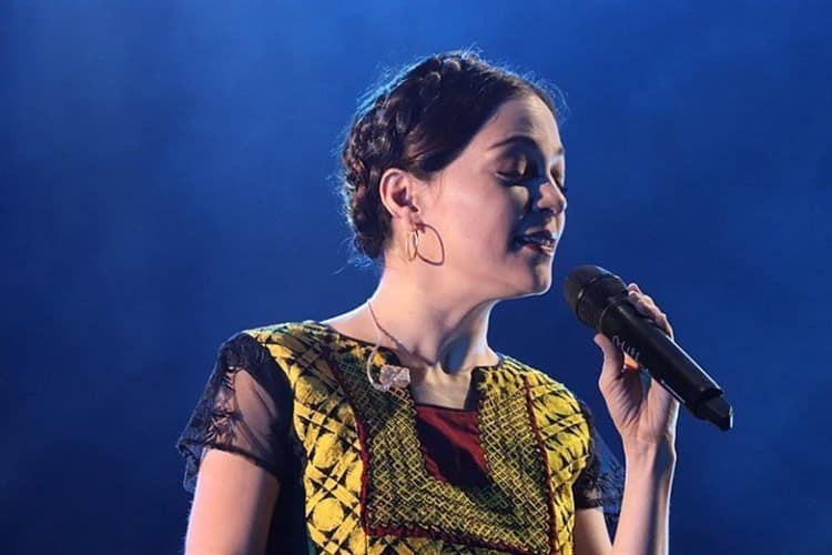 Pop y son jarocho: Lafourcade pasa de presentaciones en cantina de Veracruz al estrellato