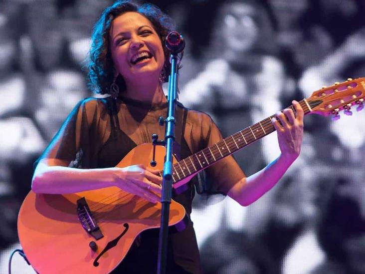 Pop y son jarocho: Lafourcade pasa de presentaciones en cantina de Veracruz al estrellato