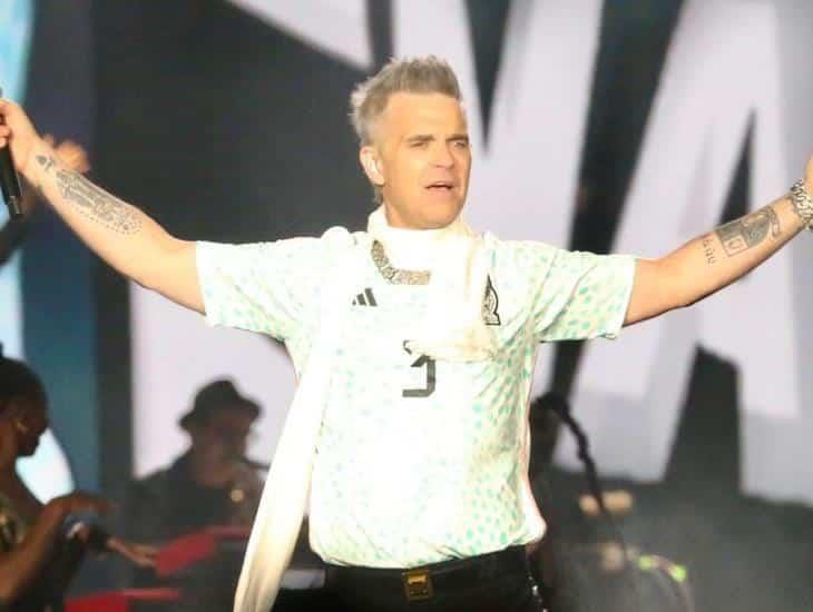Regreso trinfual de Robbie Williams a México en Tecate Emblema