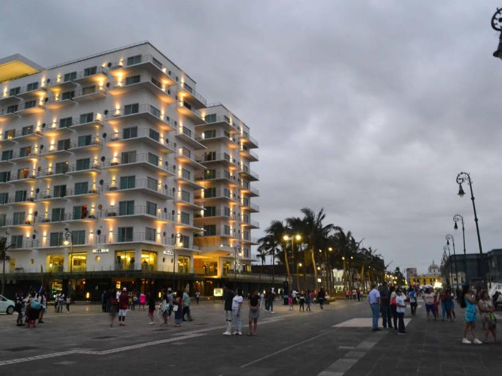 Solo lluvias podrían arruinar afluencia de turistas a Veracruz en vacaciones