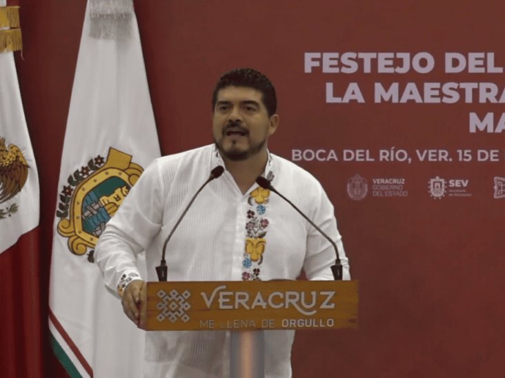 Enredos y dudas, aún no está definido aumento salarial para maestros en Veracruz