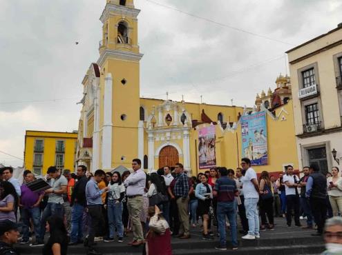 Evacúan a trabajadores en Xalapa ante alerta por sismo de 6.2 con epicentro en el Sureste
