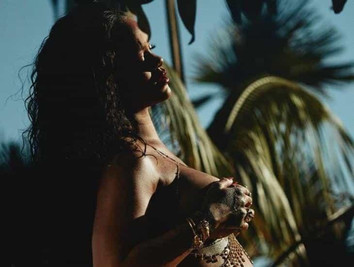 Rihanna recuerda su primer embarazo con serie de fotos en Instagram
