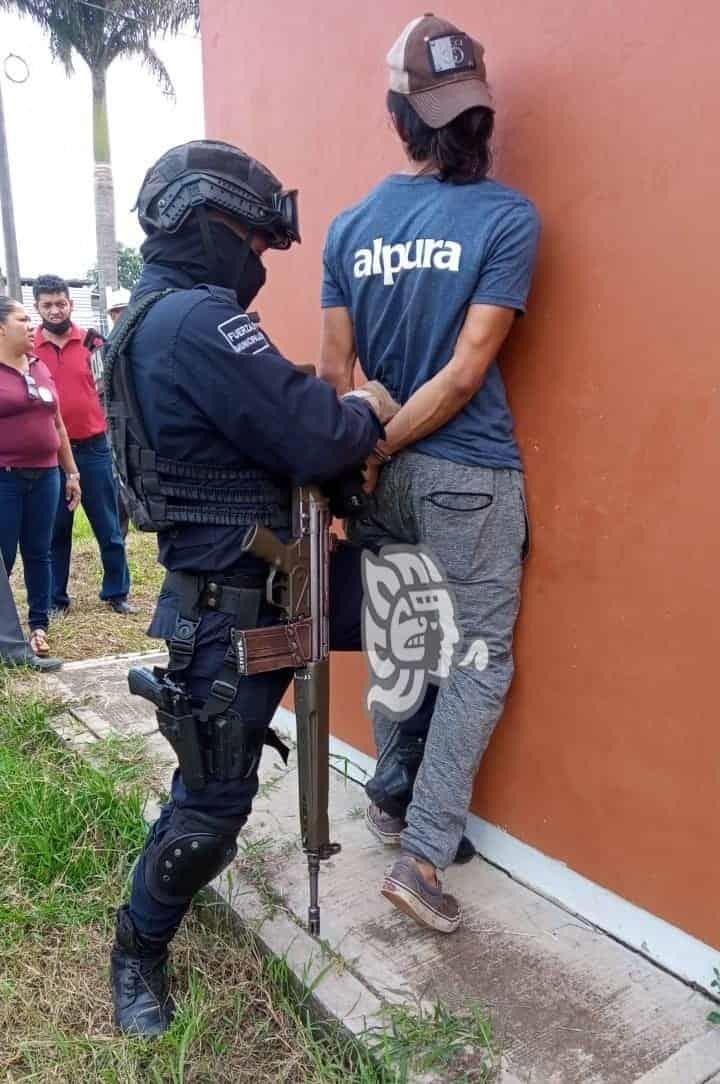 Habitantes someten a presunto roba niños en Córdoba