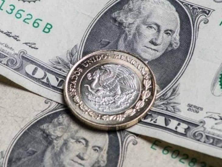 Peso mexicano amanece en 17.20 unidades por dólar